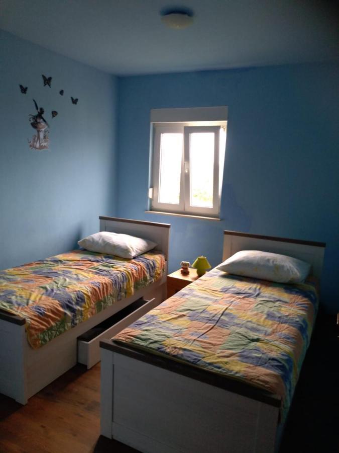 Midnight Apartment Razanac Ngoại thất bức ảnh